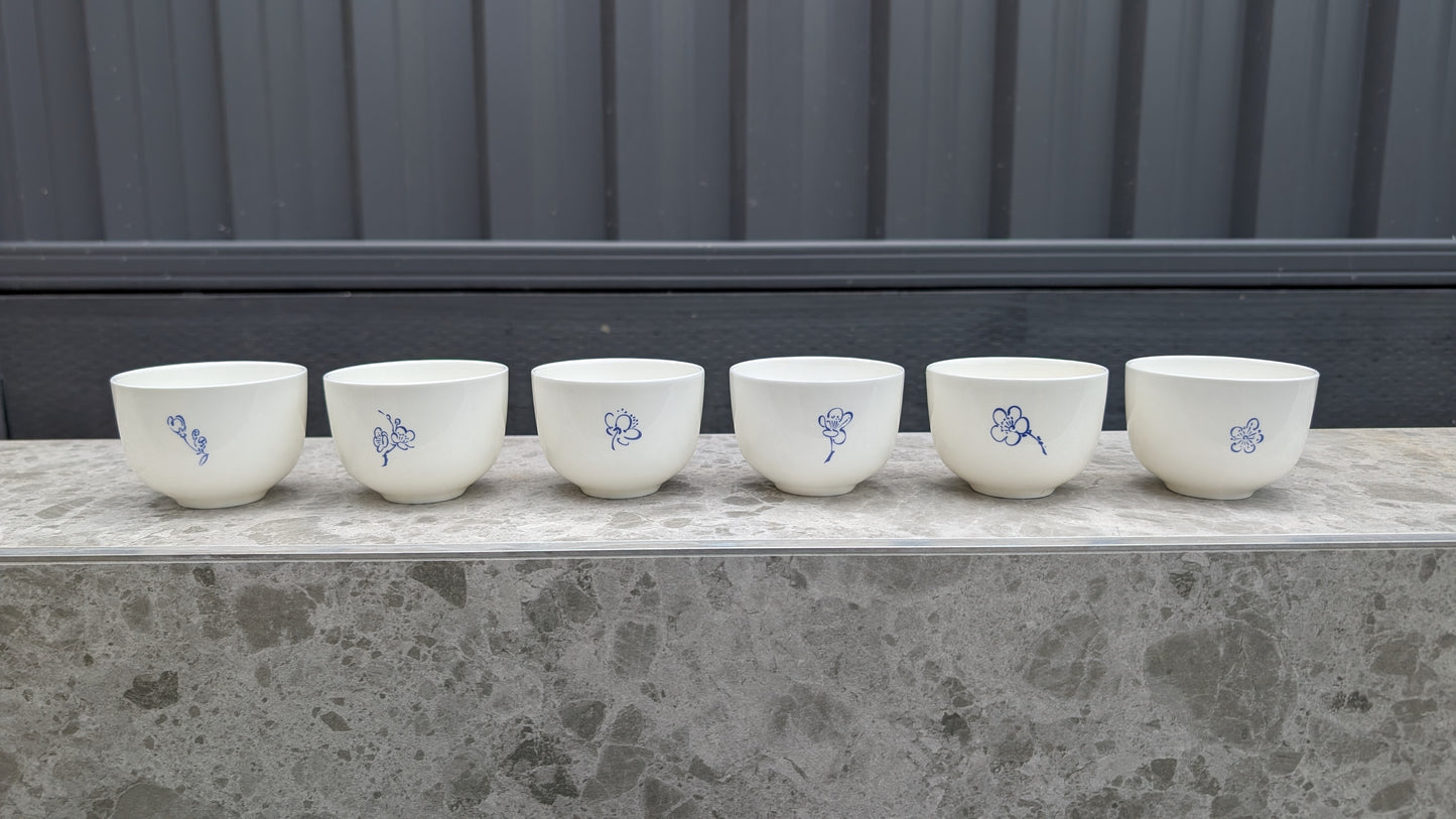 [皆有時茶杯］ 梅花六式